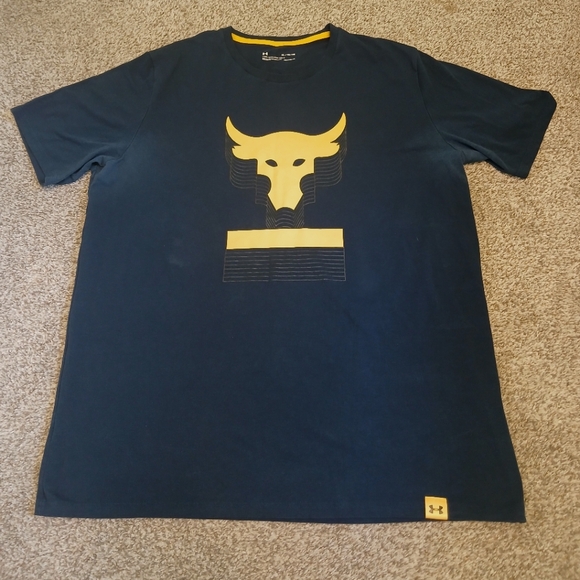 Under Armour Project Rock Brahma Bull Logo Workout Shirt Men's Size XL - Picture 1 of 4